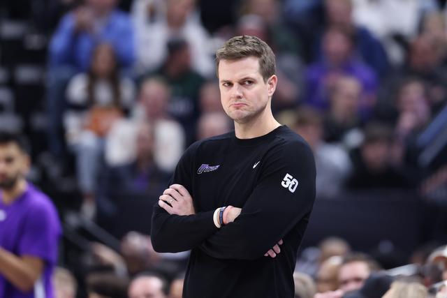 NBA评选：安东尼-爱德华兹承受巨大压力步入第七个赛季